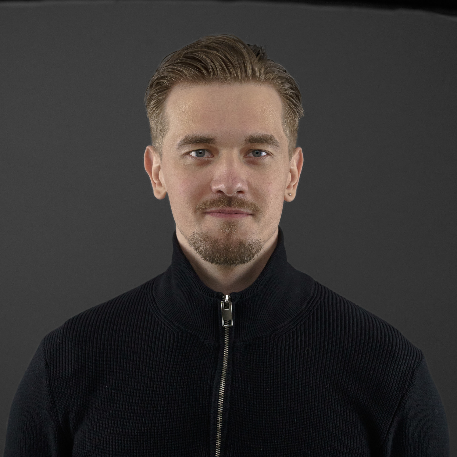 Porträt von Lucas Cieslik, Produkt- & Qualitätsmanagement bei INOVA